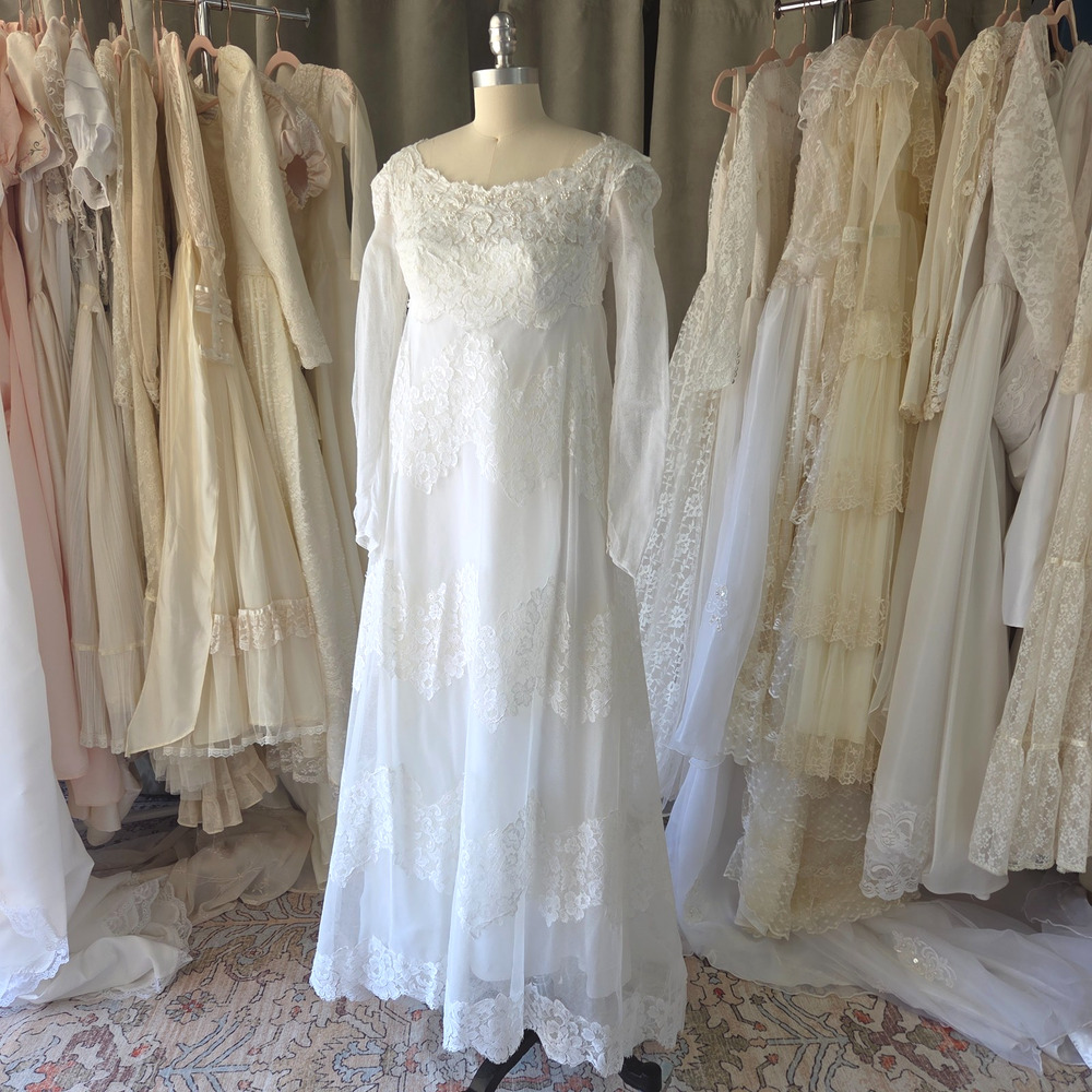 Vintage 60s Alfred Angela Lace Wedding Dress Size S M White Bridgerton Romantic